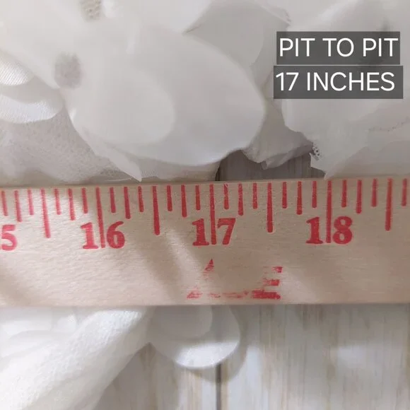 NWT Umgee White 3D Organza Split Neck Dress/Puff Sleeve Dress SMALL - Picture 7 of 11